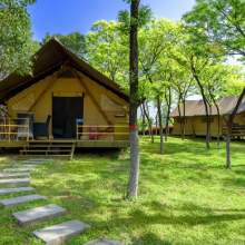 渭南市华阴市 - 华山自驾露营地（华山景区游客中心店）
